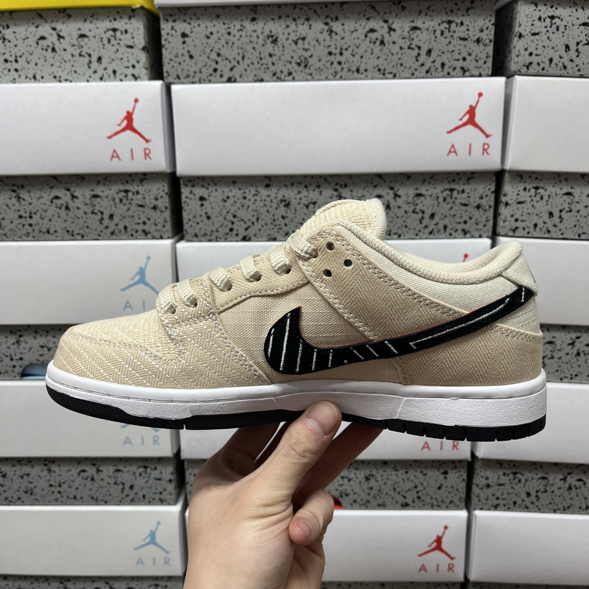 Albino & Preto x Nike SB Dunk Low Jiu-Jitsu