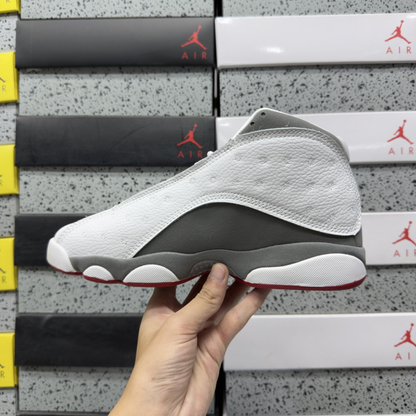 Air Jordan 13 Retro - Wolf Grey