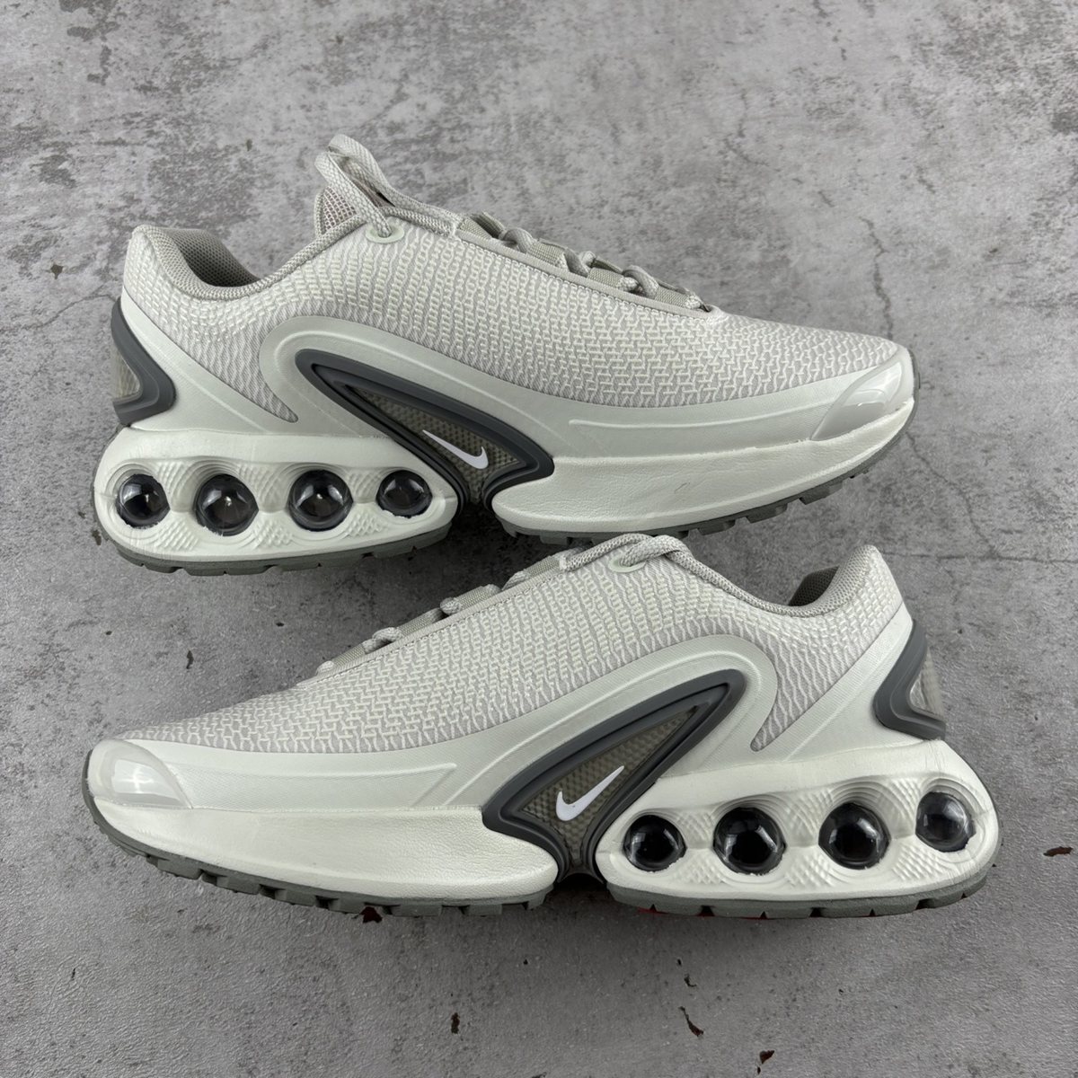 Nike Air Max DN - Light Orewood Brown