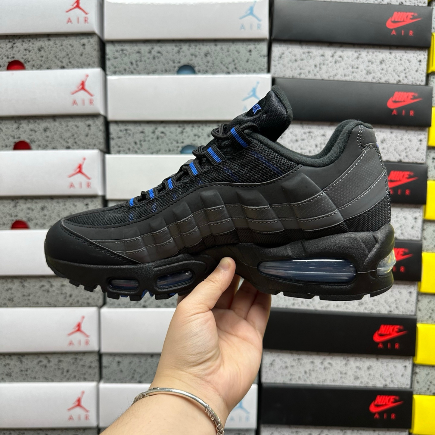 Air Max 95 - Black Hyper Royal