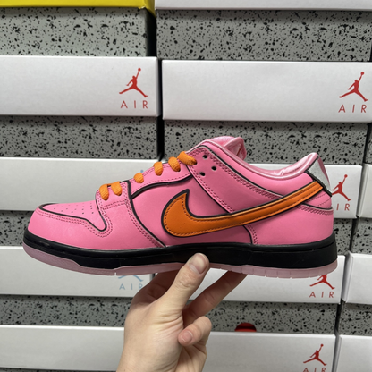The Powerpuff Girls X Nike SB Dunk Low - Blossom