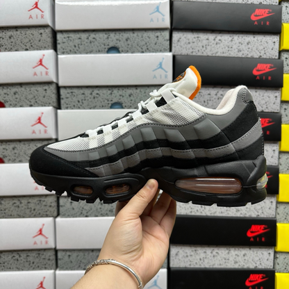 Air Max 95 - Black Bright Ceramic