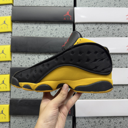 Air Jordan 13 Retro - Melo Class of 2002