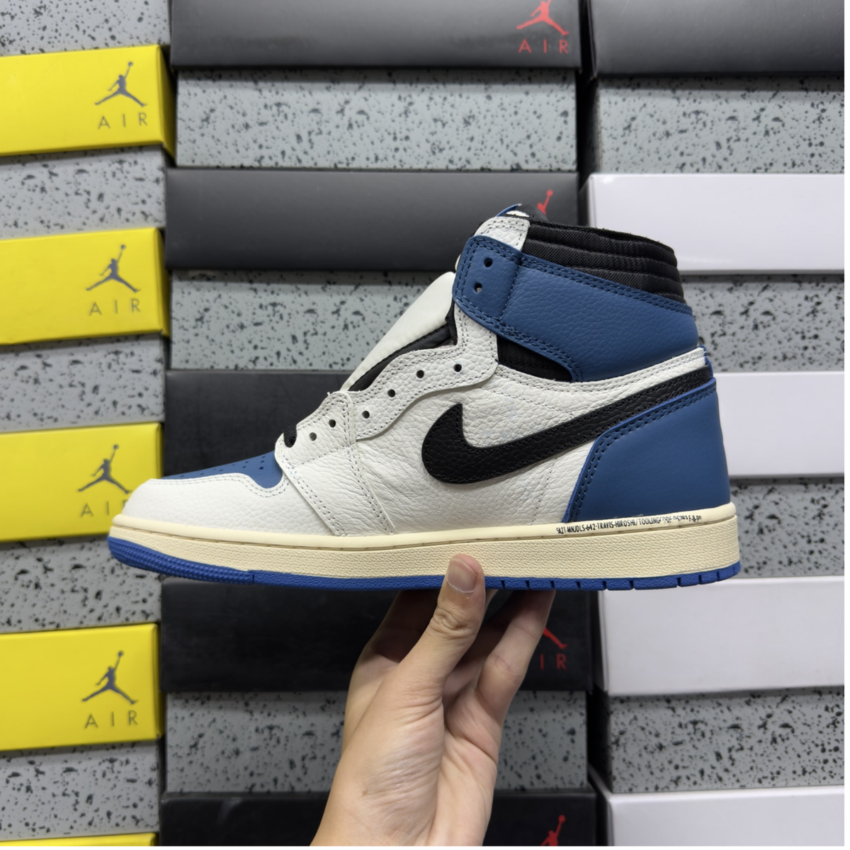 Air Jordan 1 Retro High OG SP - Fragment x Travis Scott