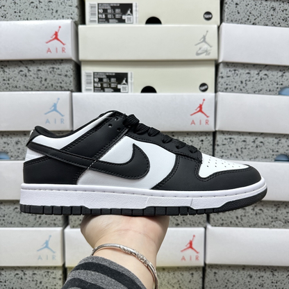 Nike Dunk Low - Panda