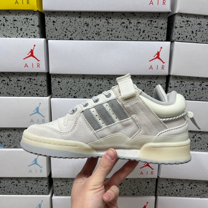 Adidas Forum Buckle Low  x Bad Bunny - Last Forum