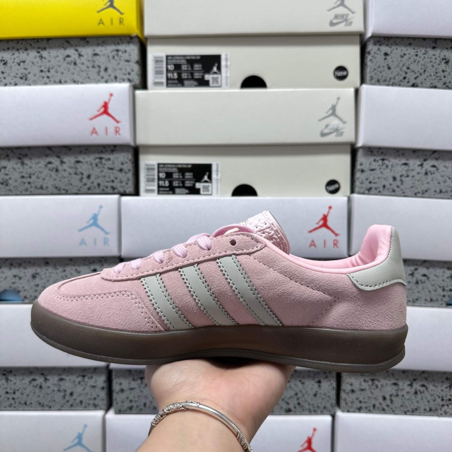 Adidas Gazelle Indoor - Almost Pink / Cloud White