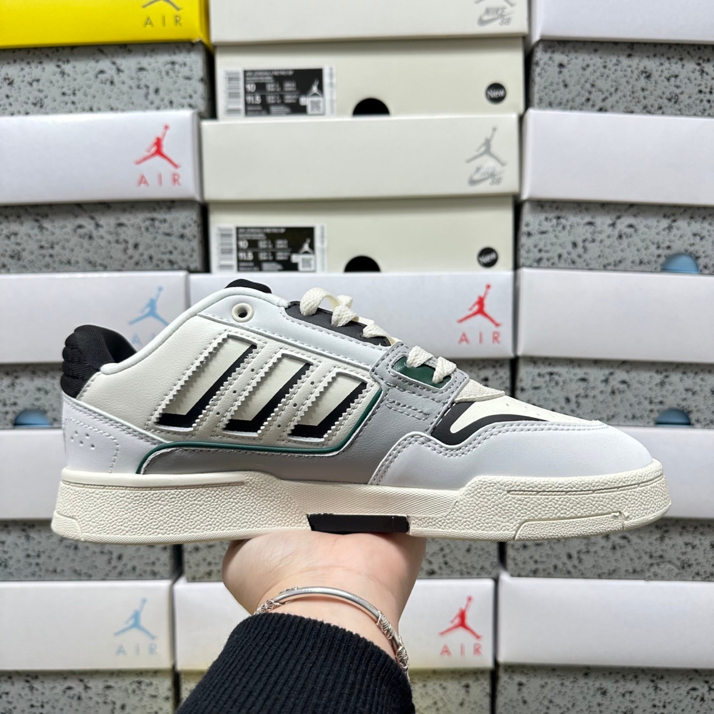 Adidas Drop Step Low 2.0 - White Tint / Core Black / Grey One