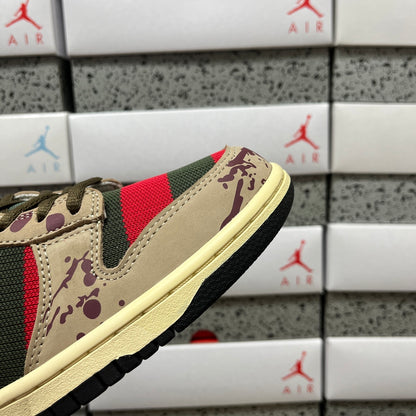 Nike Dunk SB Low - Freddy Krueger
