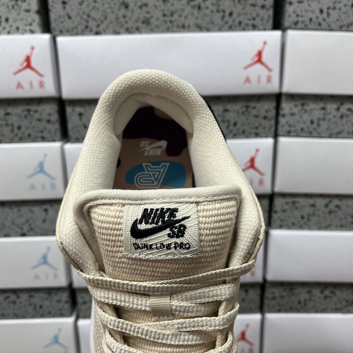 Albino & Preto x Nike SB Dunk Low Jiu-Jitsu