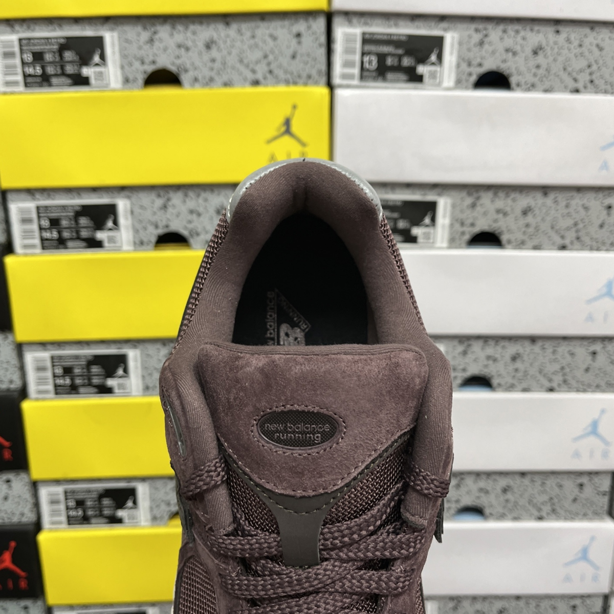 New Balance 2002R - Truffle