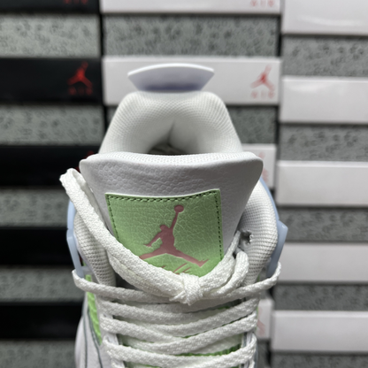 Air Jordan 4 Retro GS - Valentine's Day