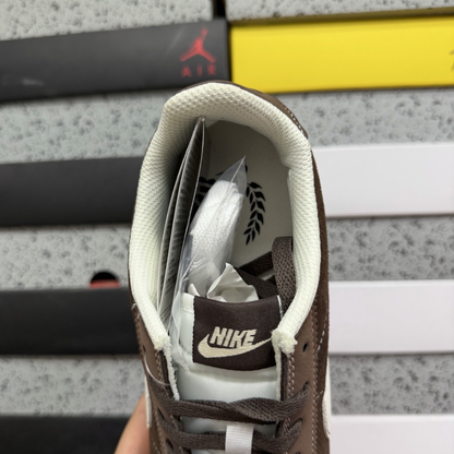 Nike Cortez SE - Baroque Brown