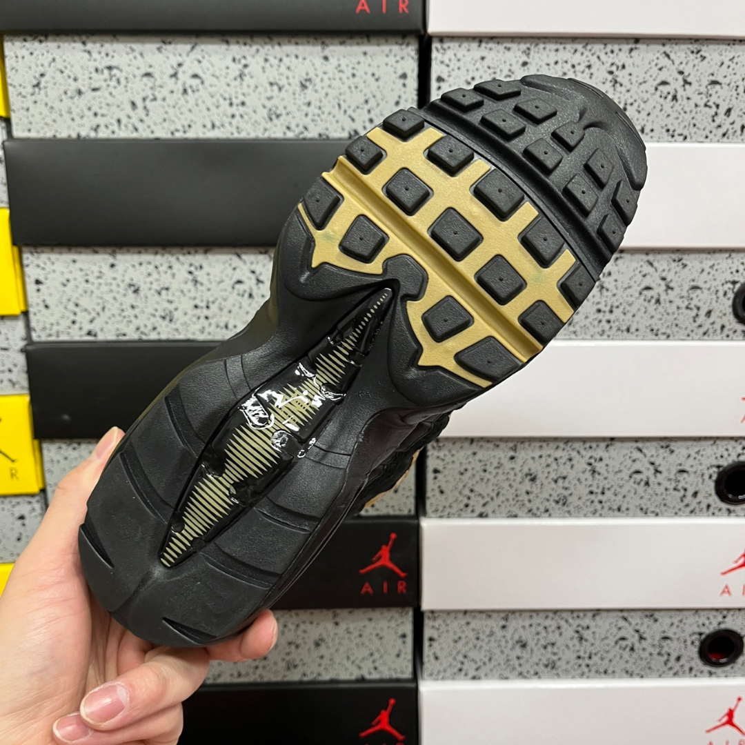 Air Max 95 - Black Elemental Gold