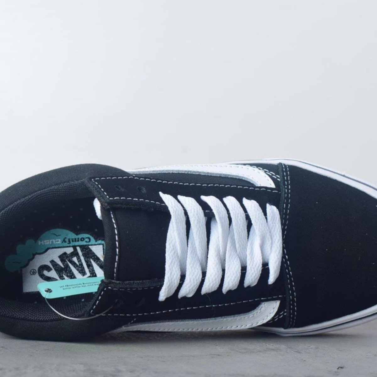 Vans ComfyCush Old Skool - Black/True White