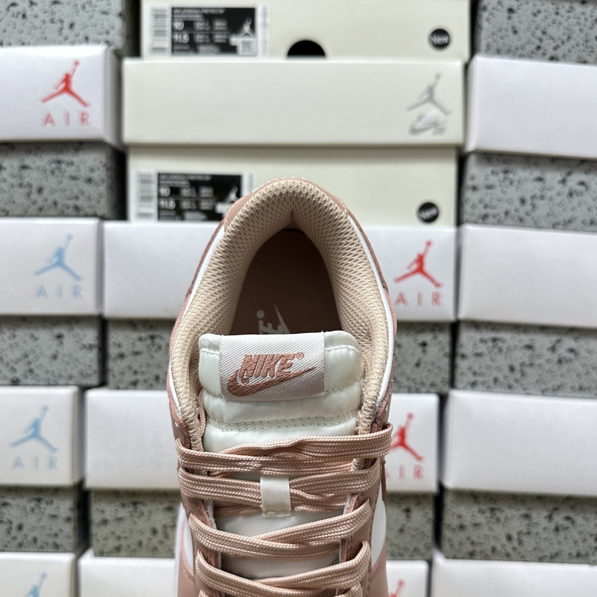 Nike Dunk Low - Rose Whisper