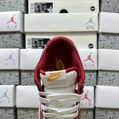 Nike Dunk Low - Gym Red