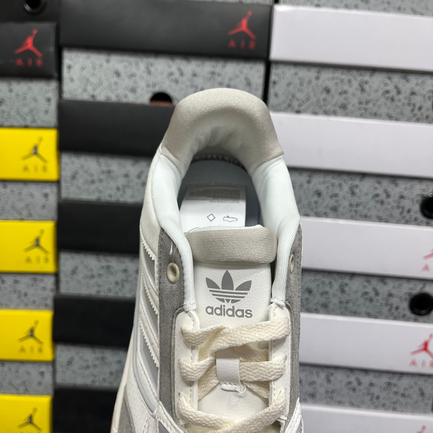 Adidas Drop Step Low 2.0 - Cloud White / Grey Two / Gum