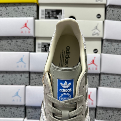 Adidas Gazelle Indoor - Olive Strata