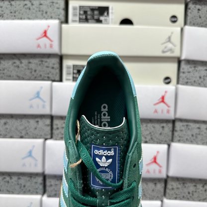 Adidas Gazelle Indoor - Collegiate Green / Blue Dawn