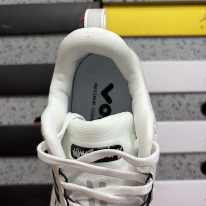 Nike Vomero Plus - Reverse Swoosh White