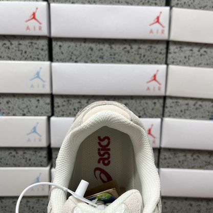 Asics Gel NYC - Cream Moonrock