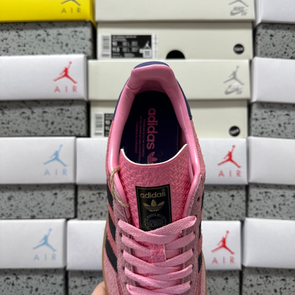 Adidas Gazelle Indoor - Pink Black