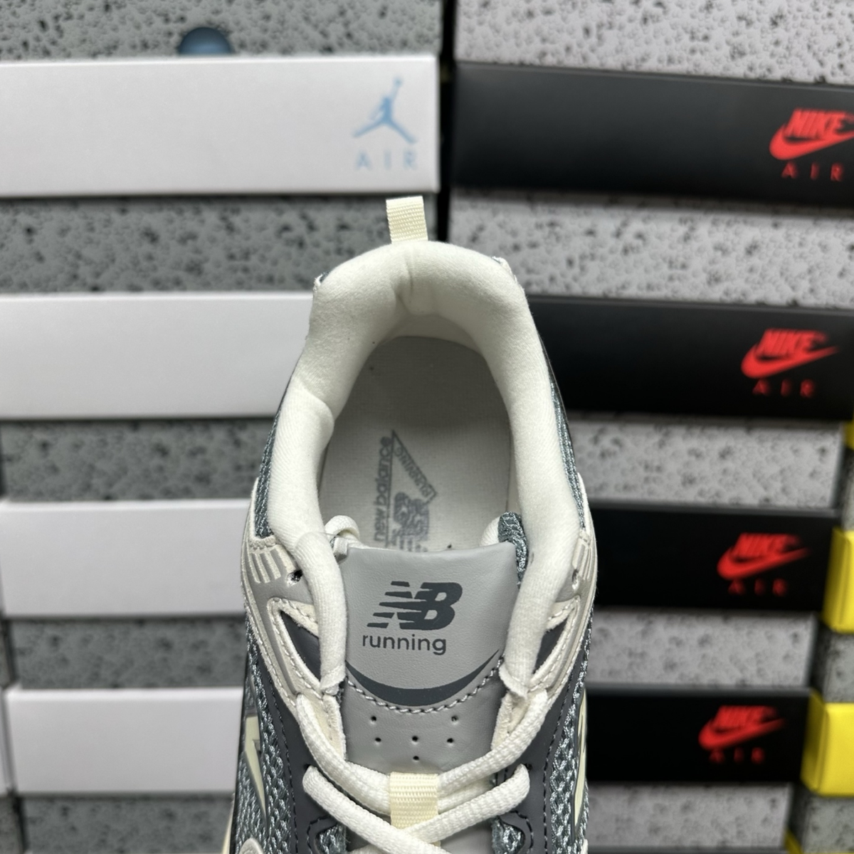 New Balance 530 - Grey White Off-White