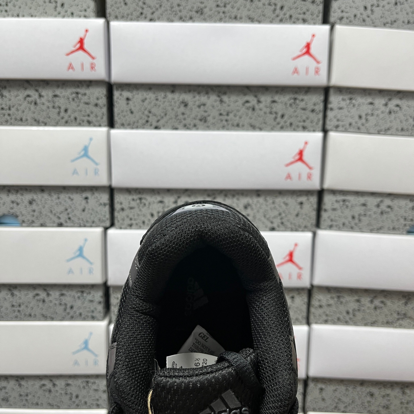 Bad Bunny x Adidas Response CL - Core Black
