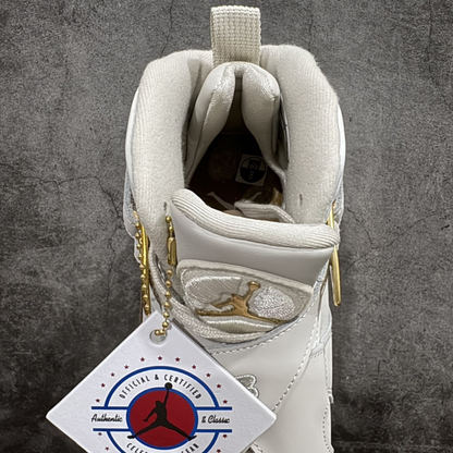 Air Jordan 8 Retro C&C - Championship Trophy