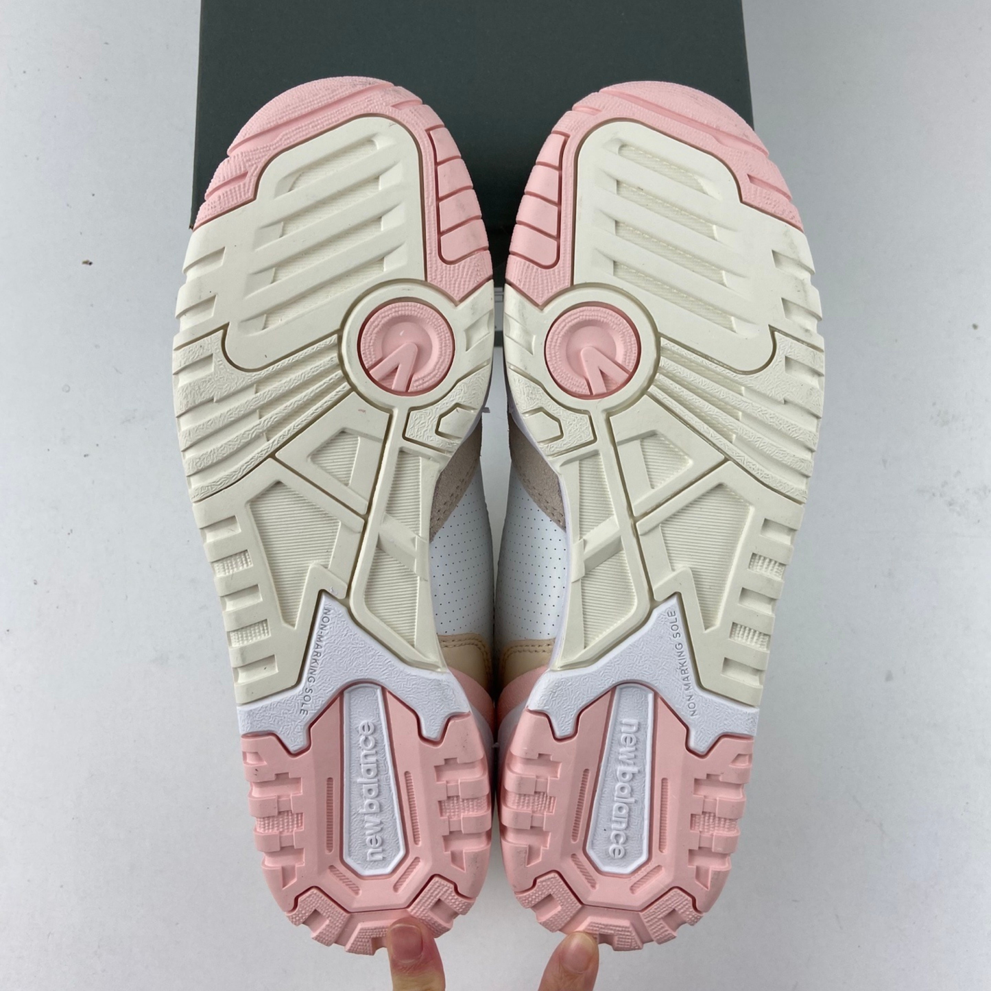 New Balance 550 -  Blush Sand