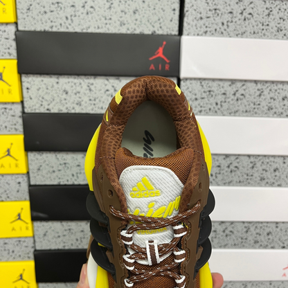 Pharrell Williams x Adidas Adistar Jellyfish  - Auburn Timber