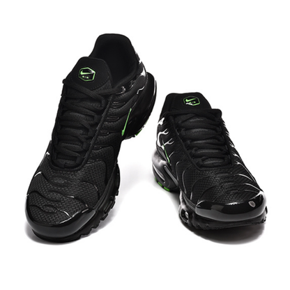 Nike Air Max Plus - Black Green Strike