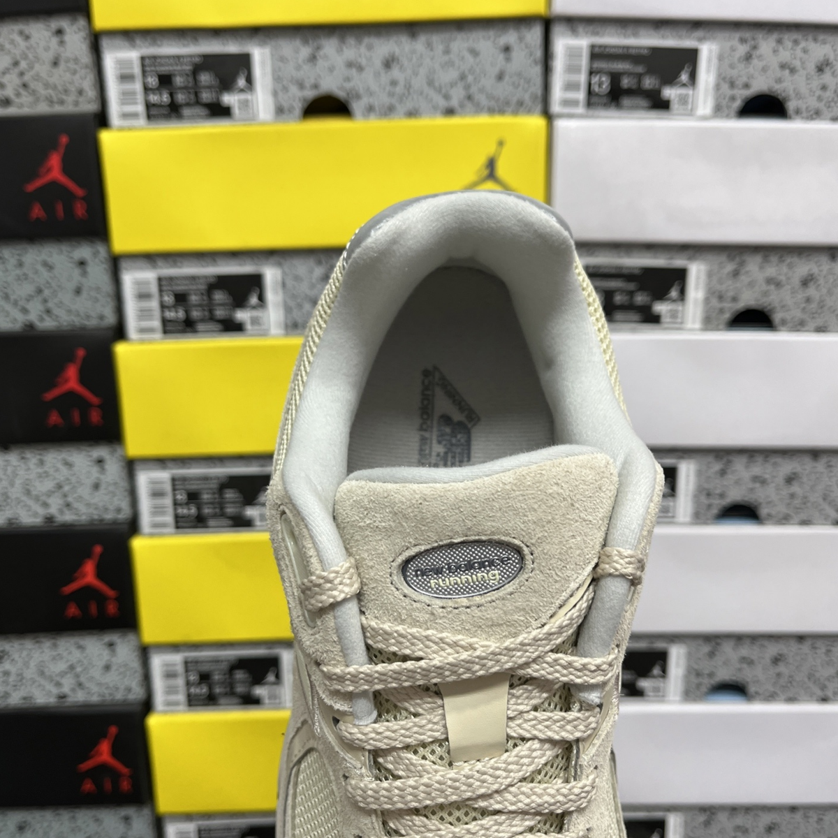 New Balance 2002R - Bone Light Aluminum
