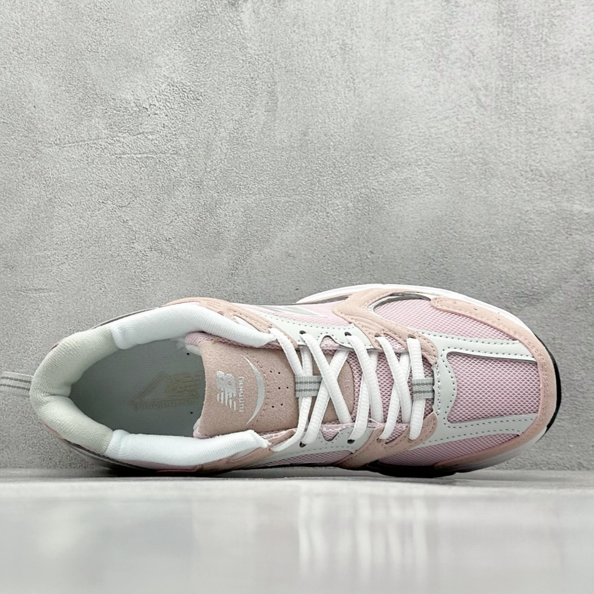 New Balance 530 - Stone Pink