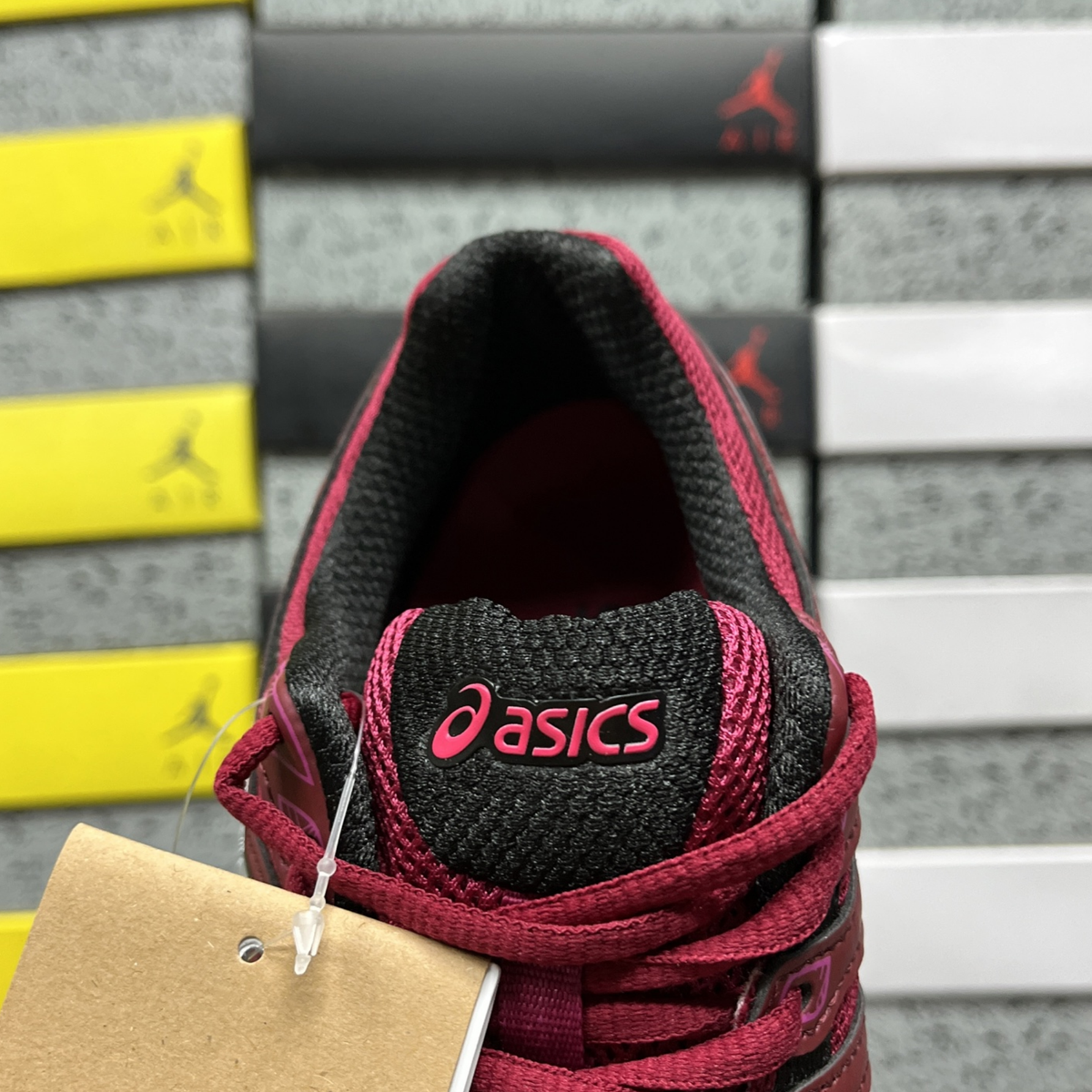 Asics Gel Evate 3 - Cereja / Prata / Preto