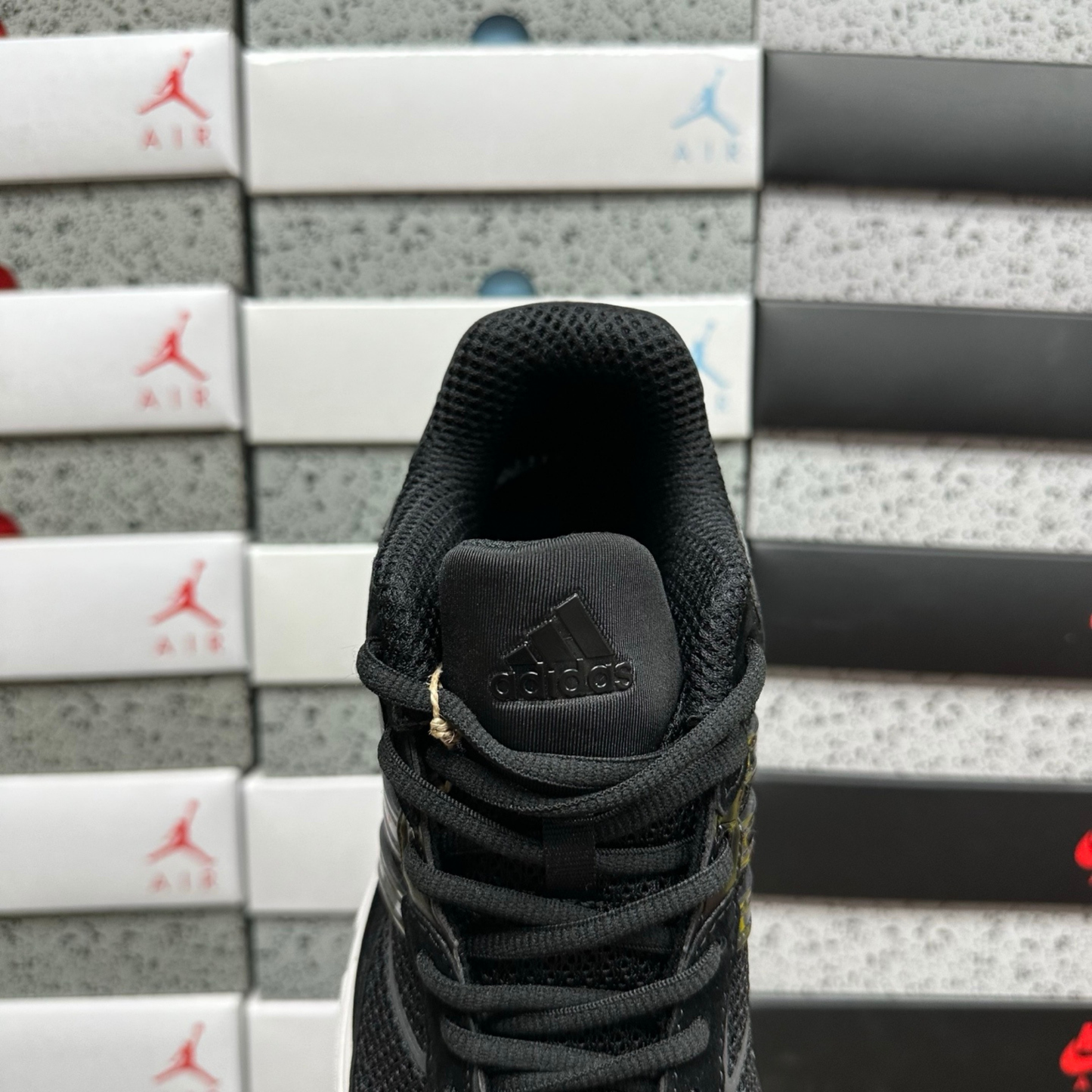 Adidas Response CL - Core Black Cloud White