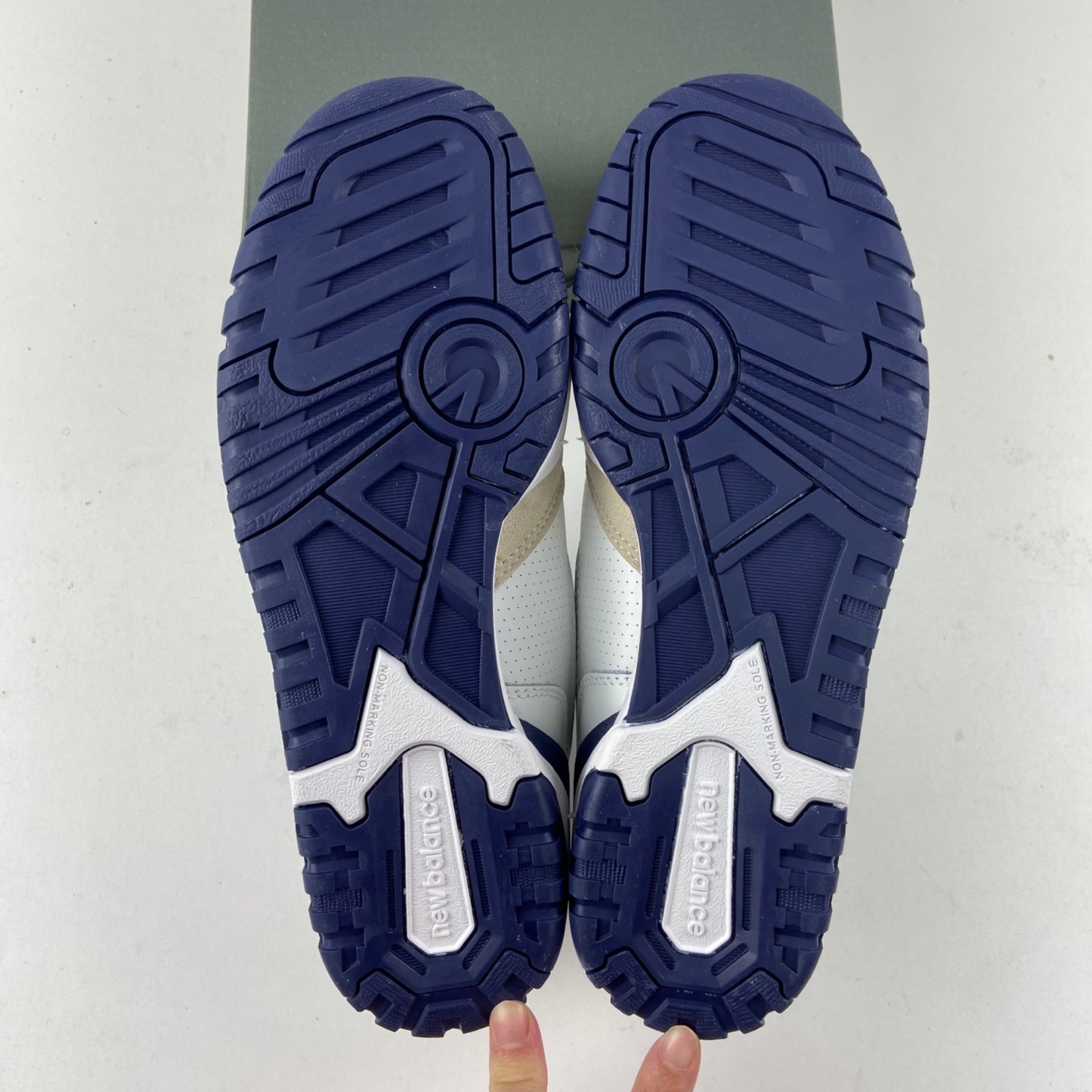 New Balance 550 - Navy Dune