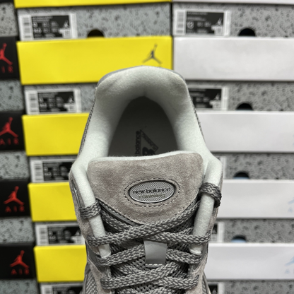 New Balance 2002R - Marblehead Light Aluminum