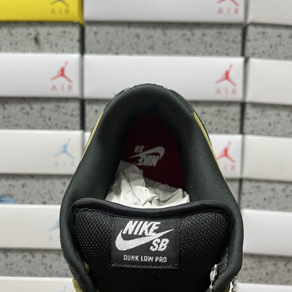Supreme X Nike Dunk Low 94 - Camper Green
