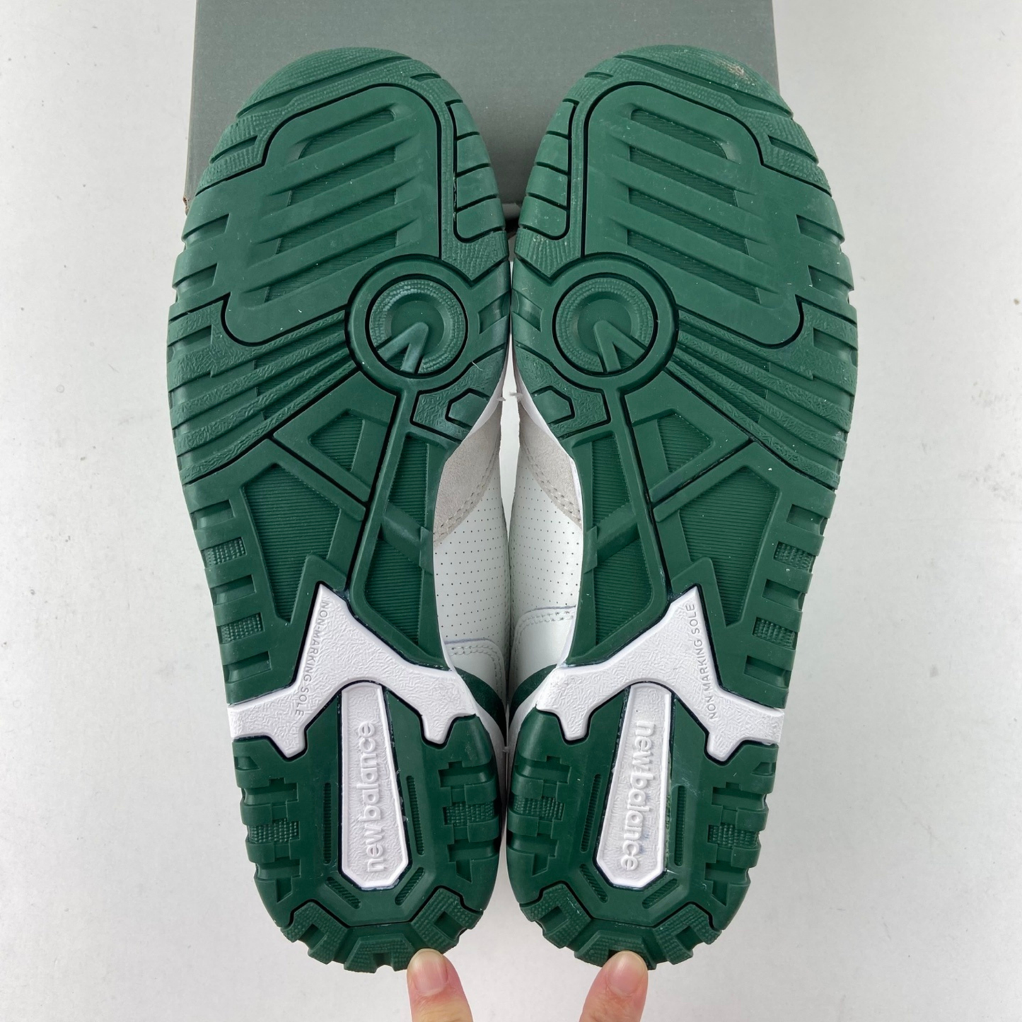 New Balance 550 - Pine Green