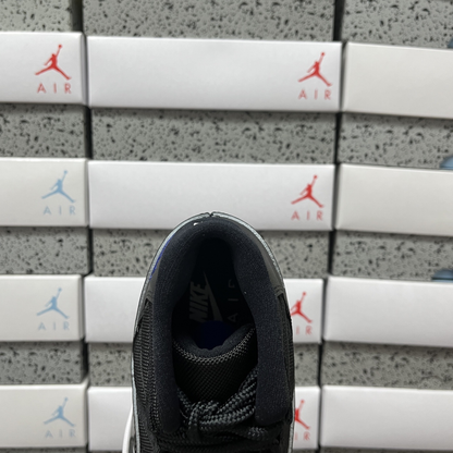 Air Jordan 11 Retro - Space Jam