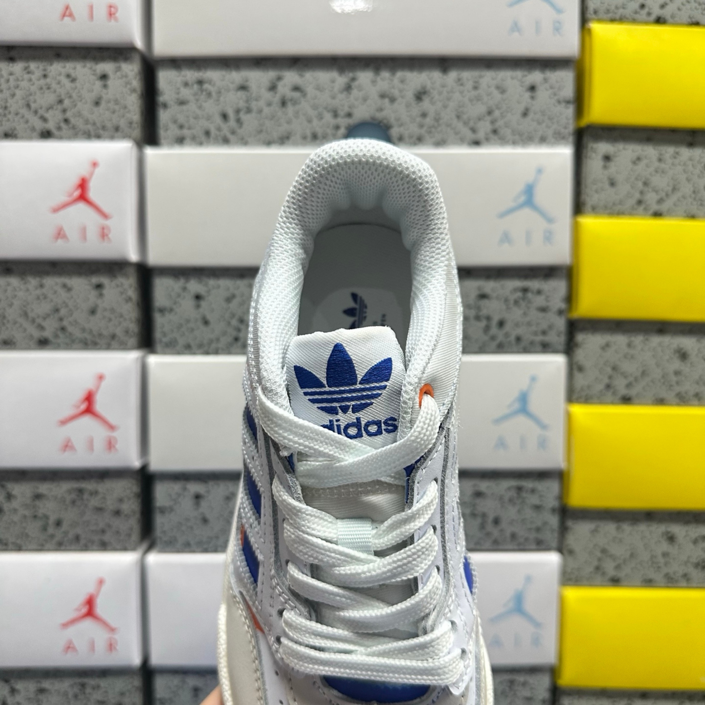 Adidas Drop Step Low - White Blue Orange