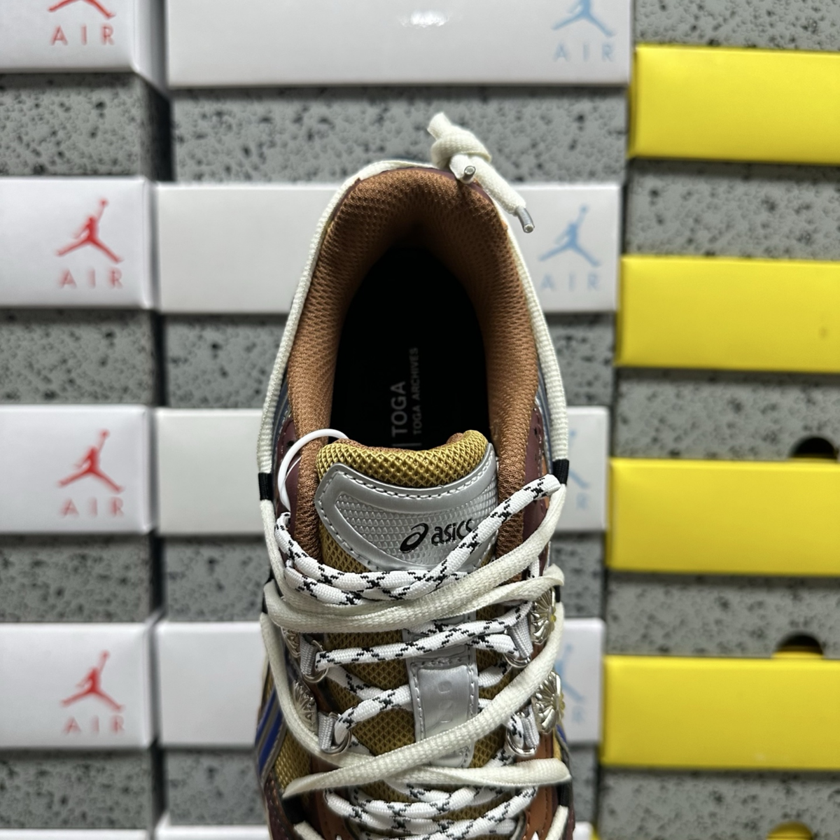 Toga x Asics Gel Cumulus 16 - Brown Blue Pure Silver