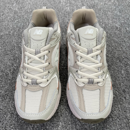 New Balance 530 - Linen Stoneware