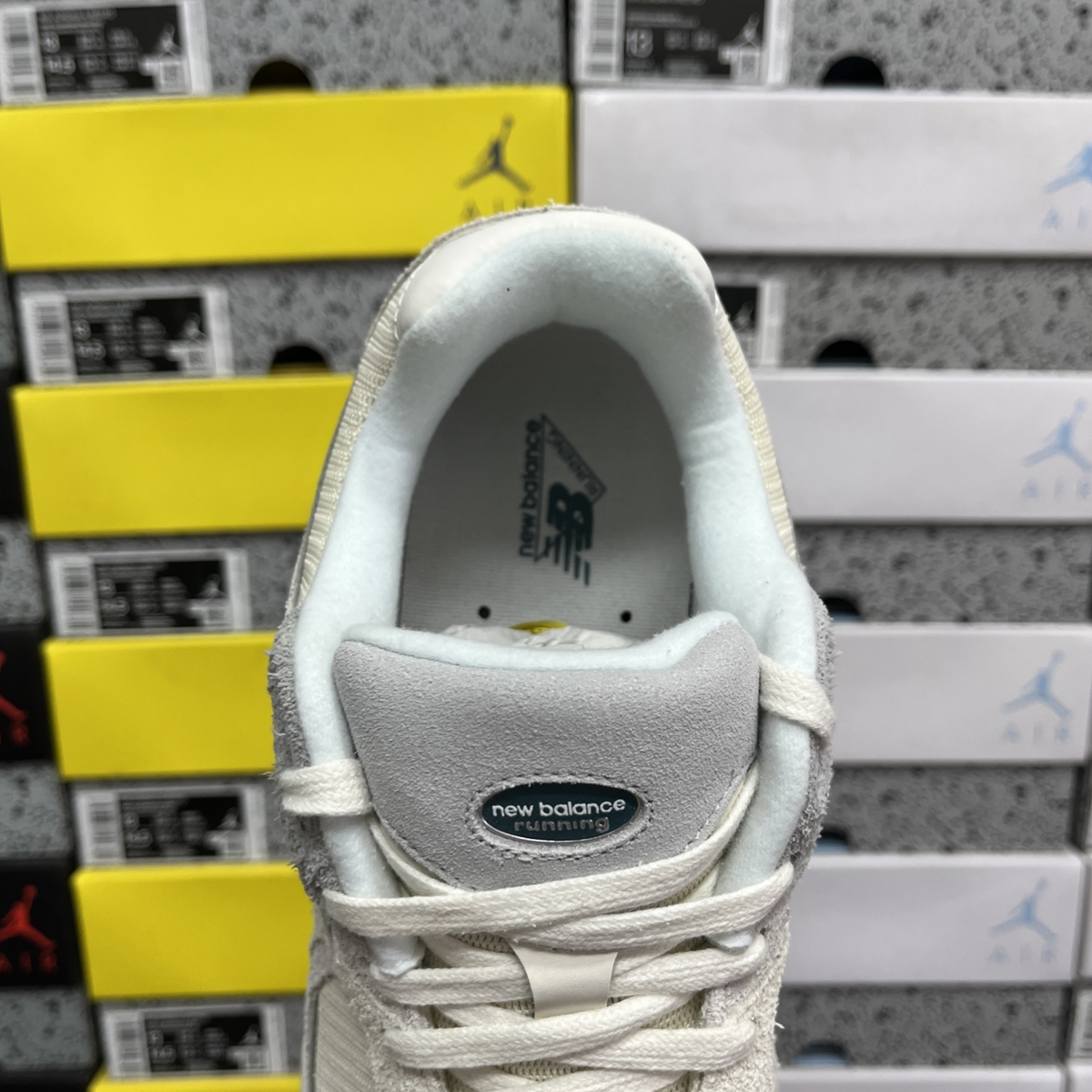 New Balance 2002R - Linen Concrete