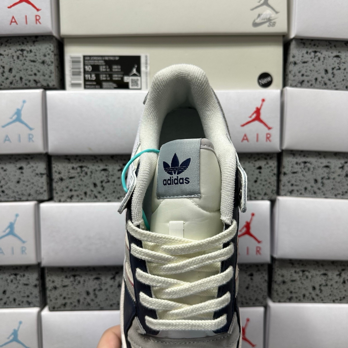 Adidas Forum Low - Collegiate Navy/Clear Granite