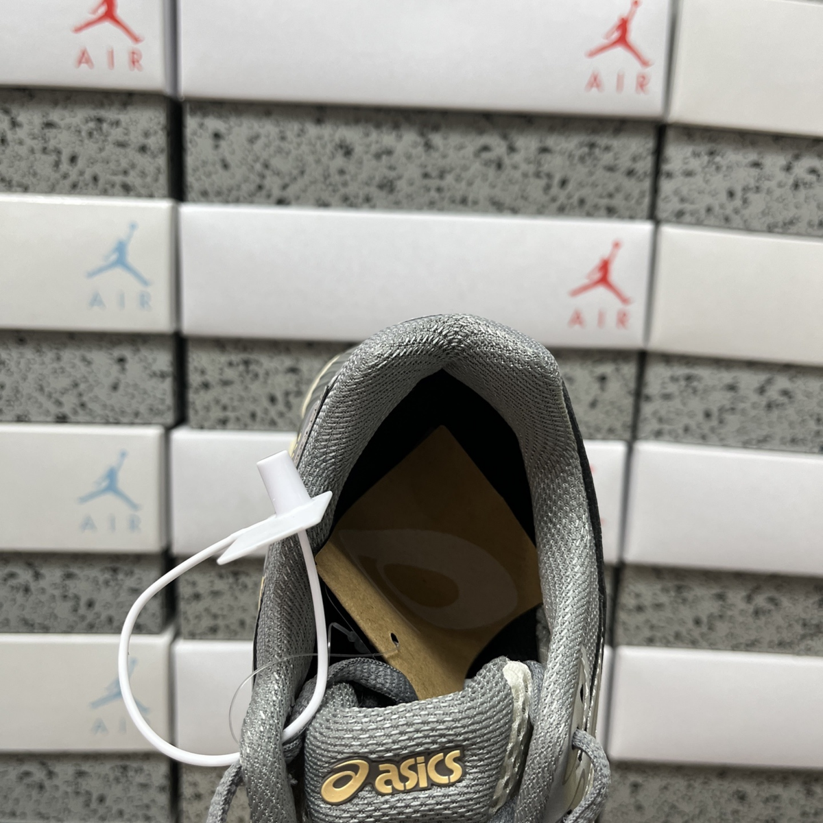 Asics Gel Cumulus 16 - Mid Grey Cream