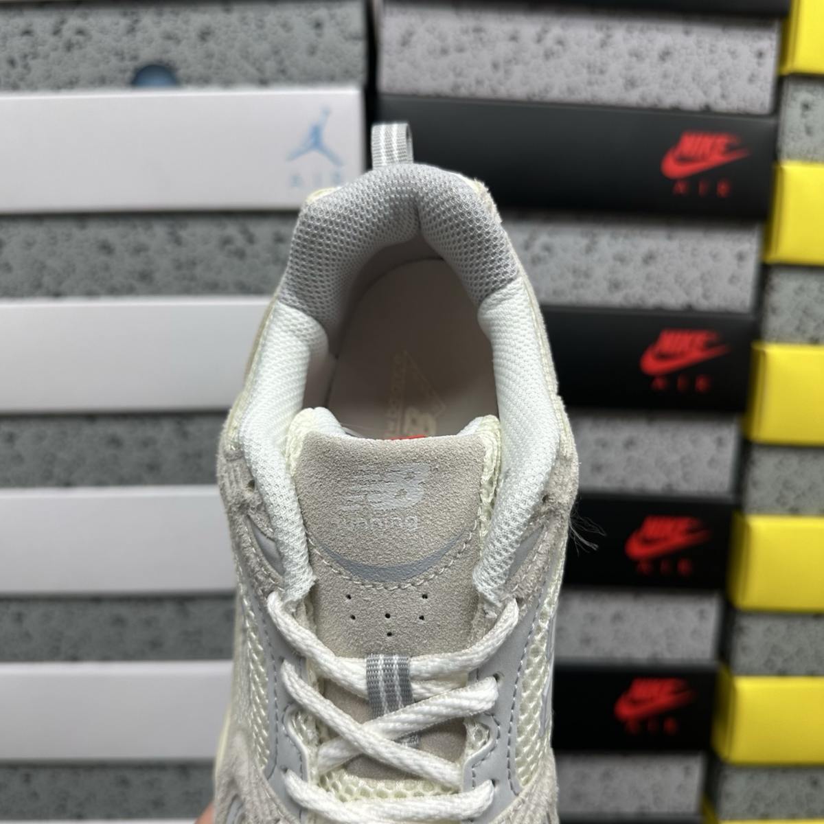 New Balance 530 - Grey Beige