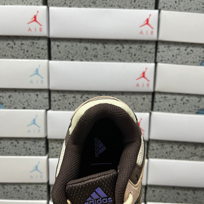 Bad Bunny x Adidas Response CL - Paso Fino